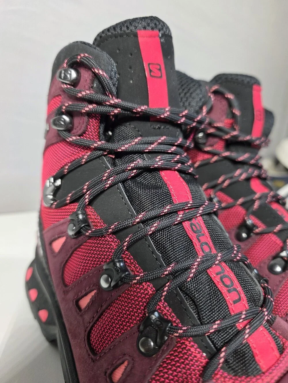 Salomon Quest 4 GTX Gore-Tex Waterproof Hiking Boots USA 9 / UK 7.5 / EUR 41⅓
